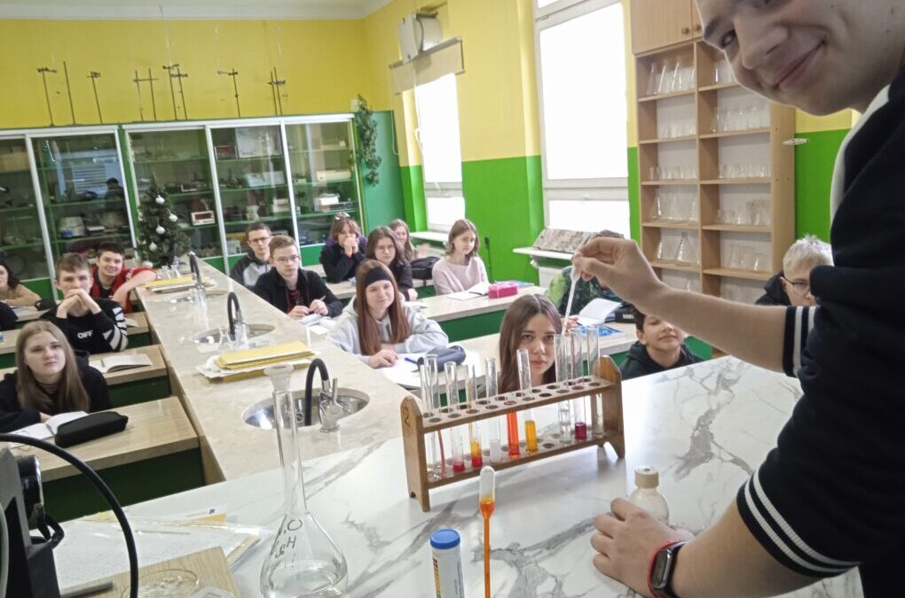 Doświadczenia na lekcjach z chemii