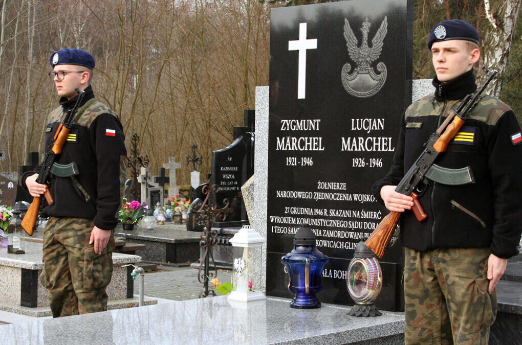 Udział naszej młodzieży w gminnych obchodach Narodowego Dnia Pamięci Żołnierzy Wyklętych.