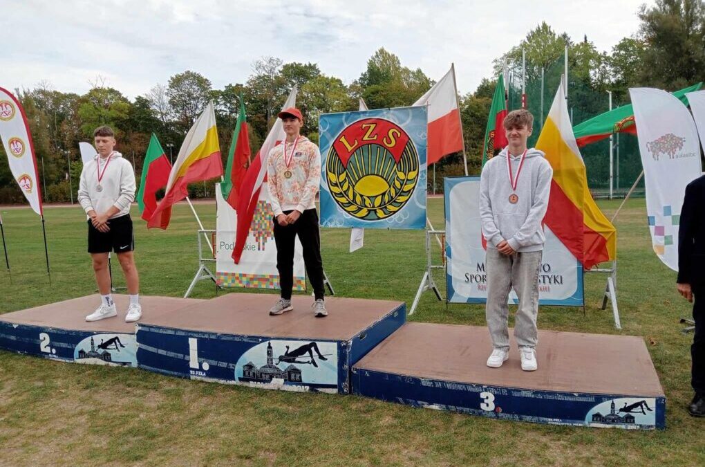 Finał Wojewódzki Szkolnej Ligi Lekkoatletycznej Białystok 26.09.2024